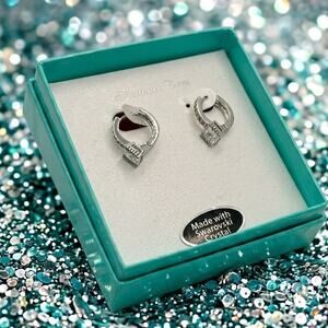 Swarovski Crystal Earrings Platinum Tone Princess Cut Boxed